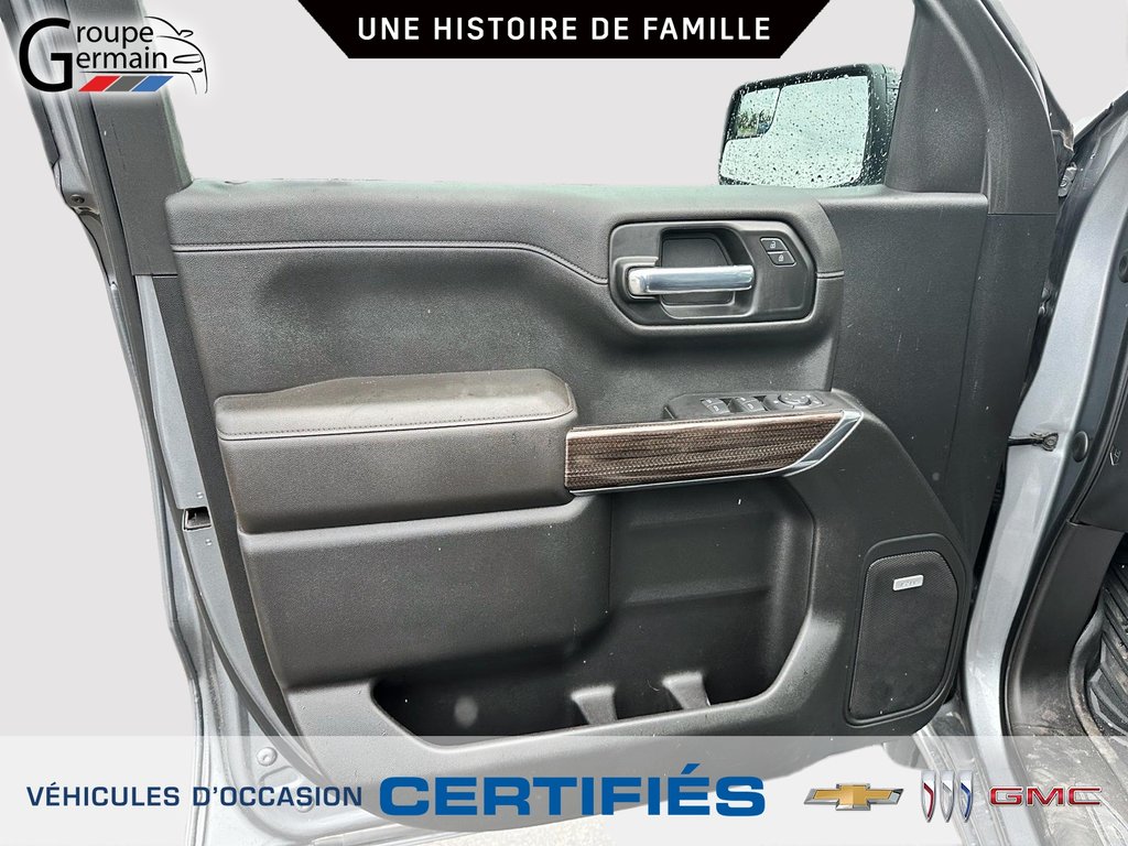 2021 Chevrolet Silverado 1500 in St-Raymond, Quebec - 9 - w1024h768px