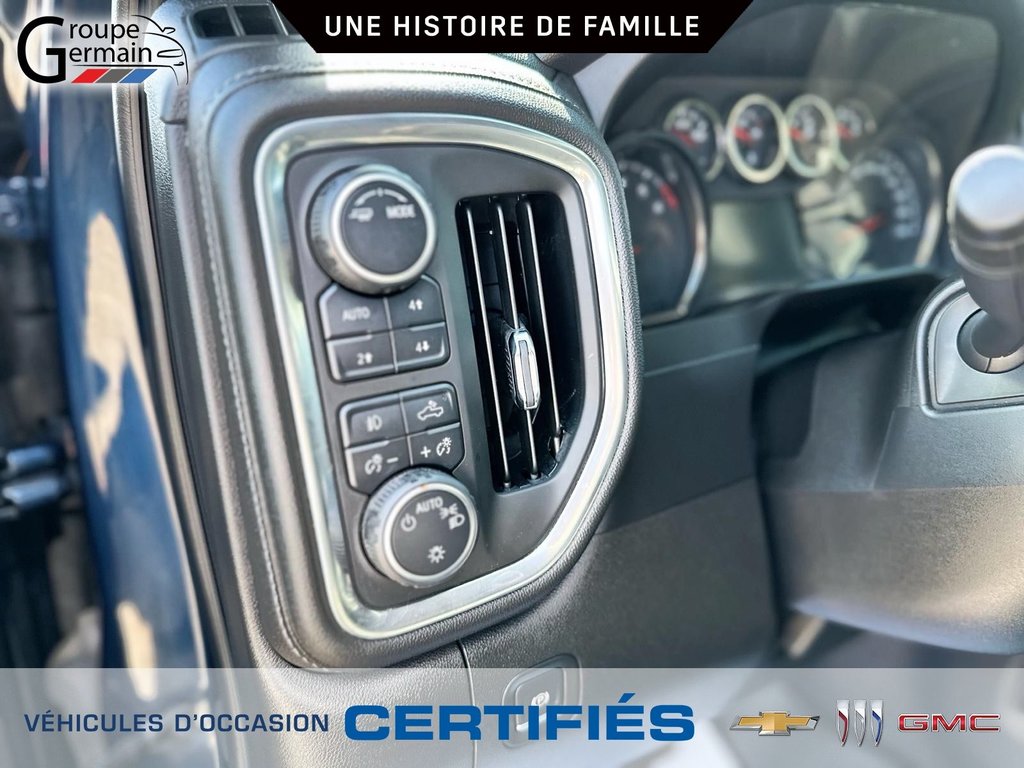 2021 Chevrolet Silverado 1500 in St-Raymond, Quebec - 13 - w1024h768px