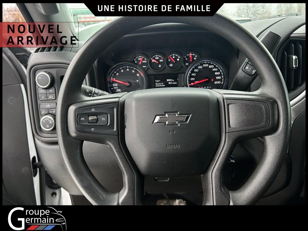 2021 Chevrolet Silverado 1500 in St-Raymond, Quebec - 10 - w1024h768px