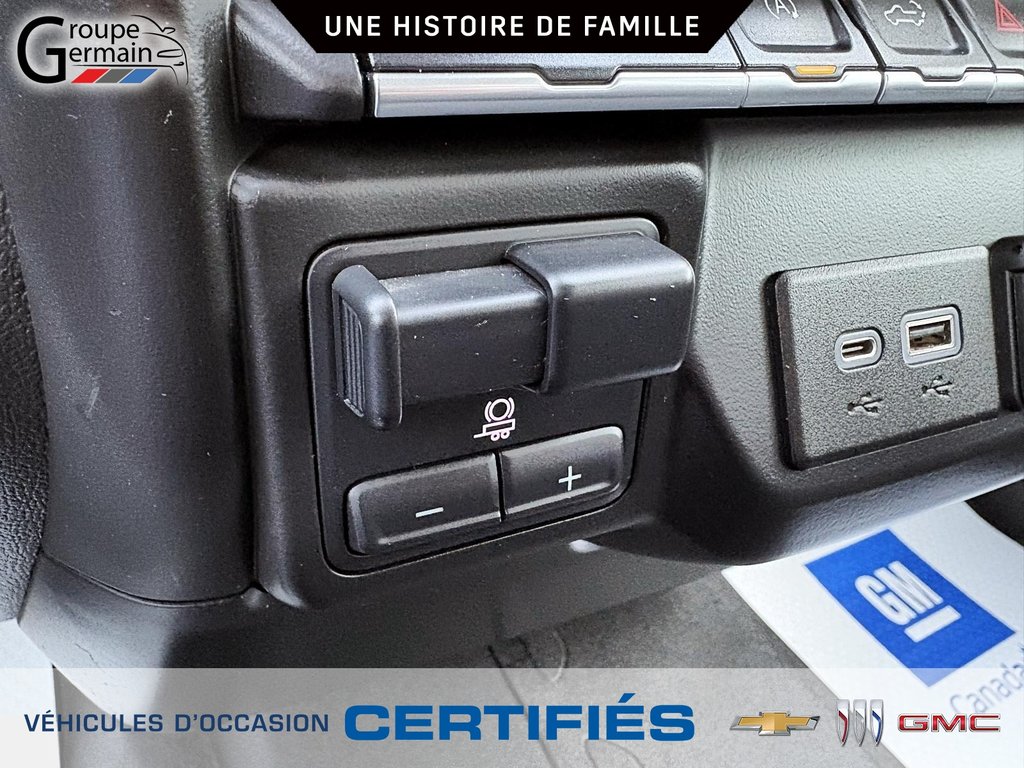 2021 Chevrolet Silverado 1500 in St-Raymond, Quebec - 25 - w1024h768px