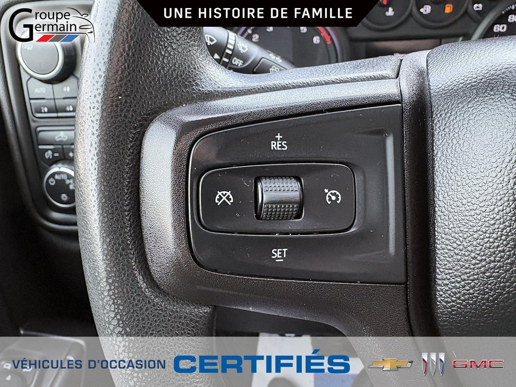 2021 Chevrolet Silverado 1500 in St-Raymond, Quebec - 21 - w1024h768px
