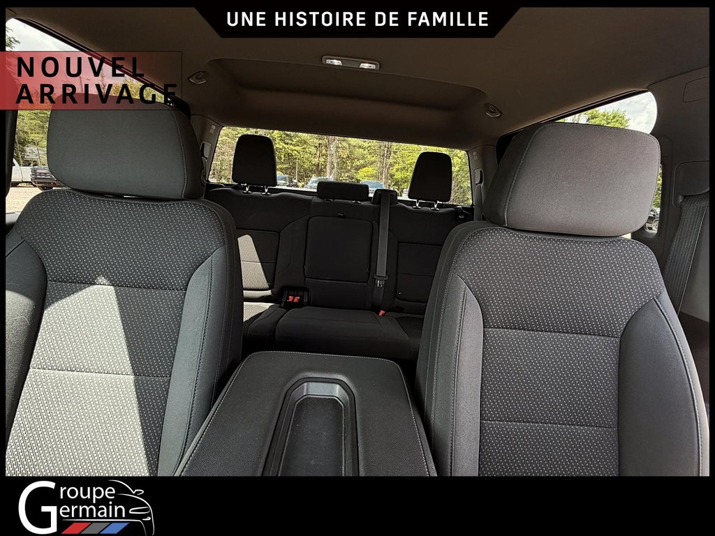 2021 Chevrolet Silverado 1500 in St-Raymond, Quebec - 12 - w1024h768px