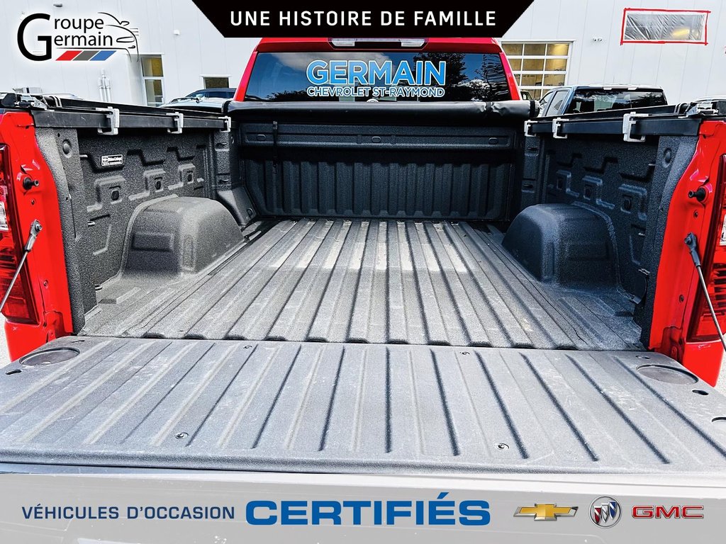 2022 Chevrolet Silverado 1500 in St-Raymond, Quebec - 11 - w1024h768px