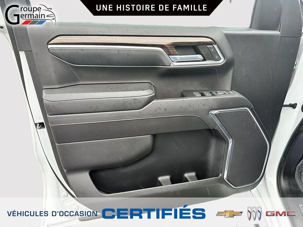 2022 Chevrolet Silverado 1500 in St-Raymond, Quebec - 9 - w1024h768px