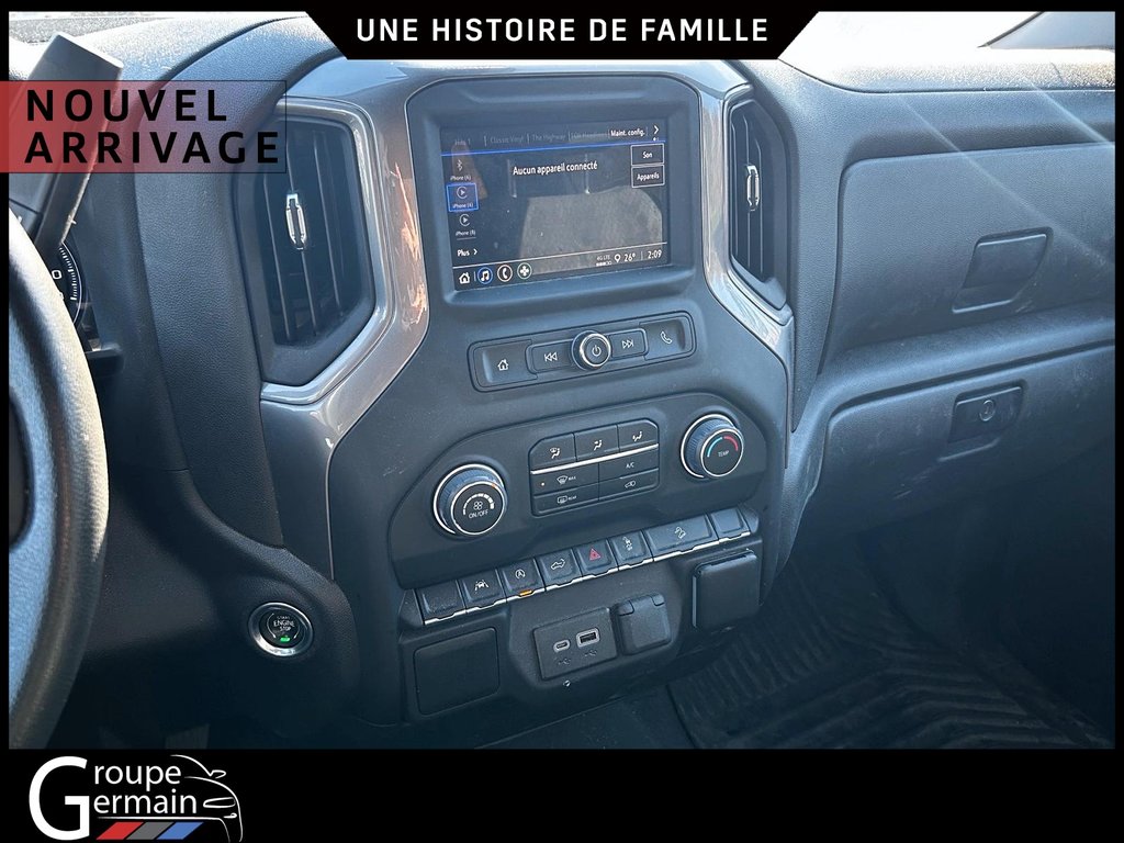 2022 Chevrolet Silverado 1500 in St-Raymond, Quebec - 19 - w1024h768px