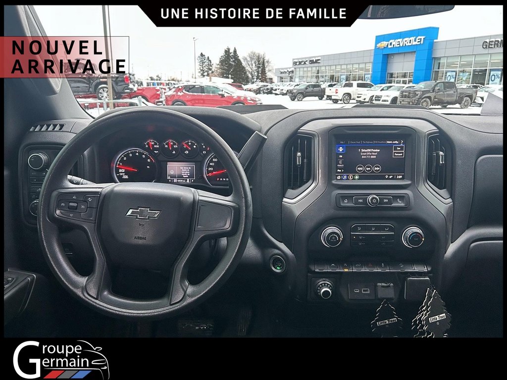 2022 Chevrolet Silverado 1500 in St-Raymond, Quebec - 19 - w1024h768px