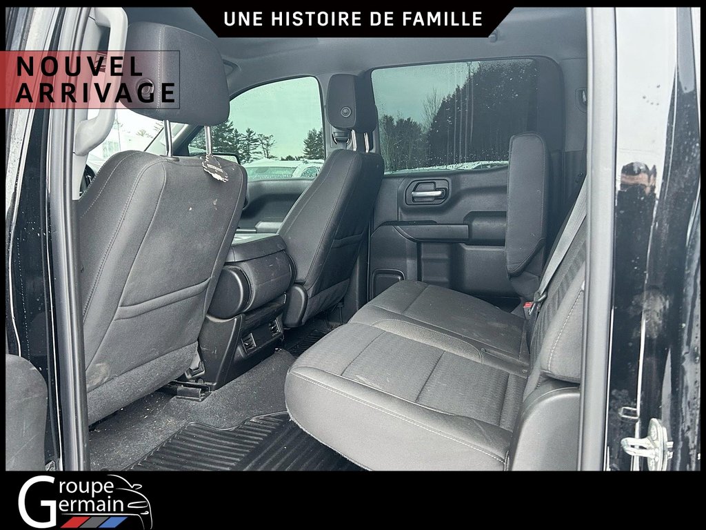 2022 Chevrolet Silverado 1500 in St-Raymond, Quebec - 21 - w1024h768px