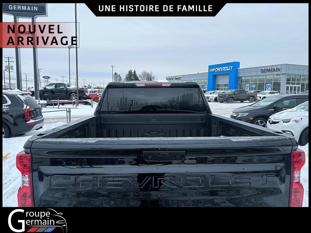 2022 Chevrolet Silverado 1500 in St-Raymond, Quebec - 23 - w1024h768px