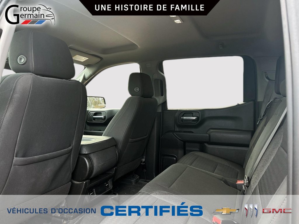 2022 Chevrolet Silverado 1500 in St-Raymond, Quebec - 23 - w1024h768px