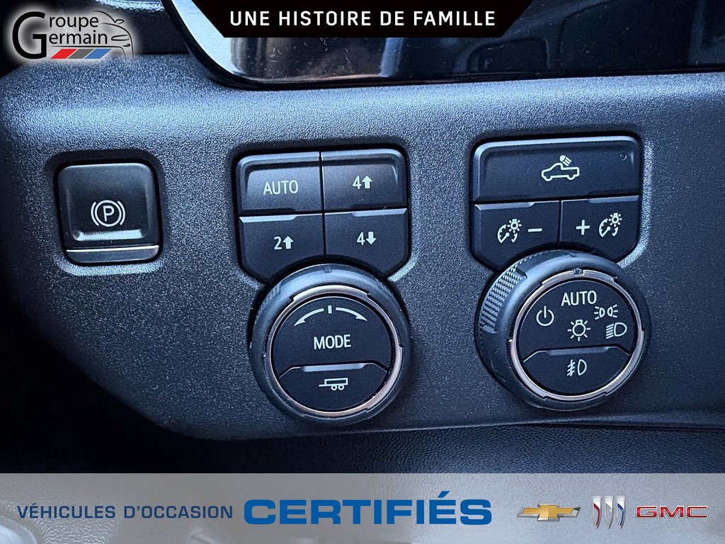 2022 Chevrolet Silverado 1500 in St-Raymond, Quebec - 27 - w1024h768px
