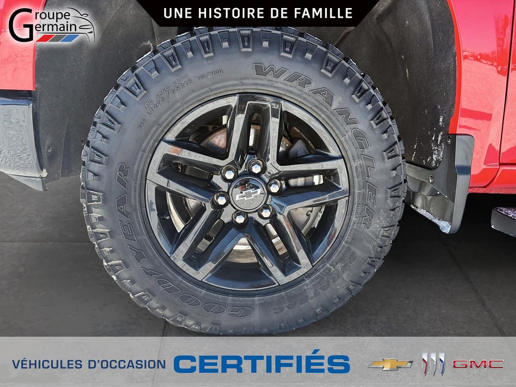 2022 Chevrolet Silverado 1500 in St-Raymond, Quebec - 14 - w1024h768px