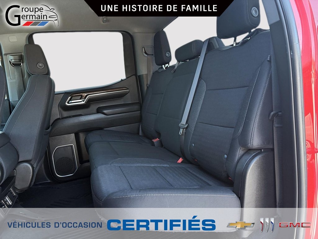 2022 Chevrolet Silverado 1500 in St-Raymond, Quebec - 21 - w1024h768px