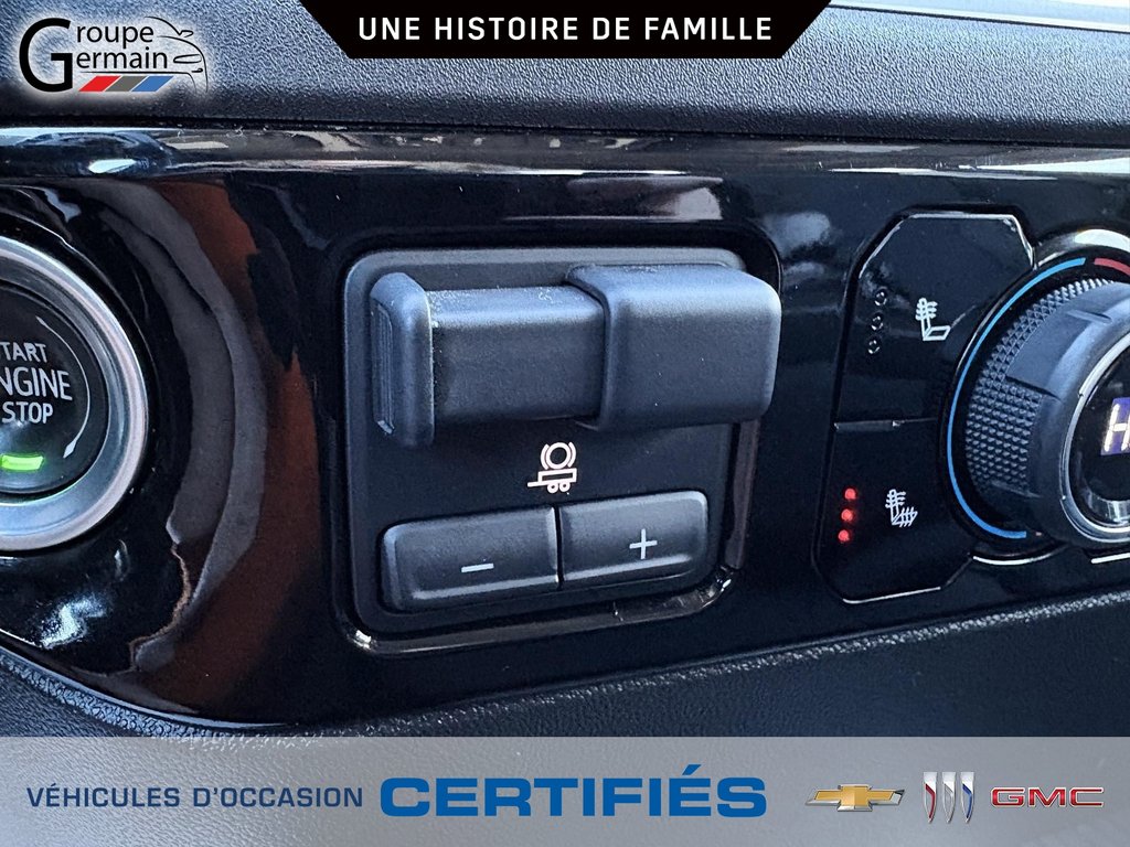 2022 Chevrolet Silverado 1500 in St-Raymond, Quebec - 32 - w1024h768px