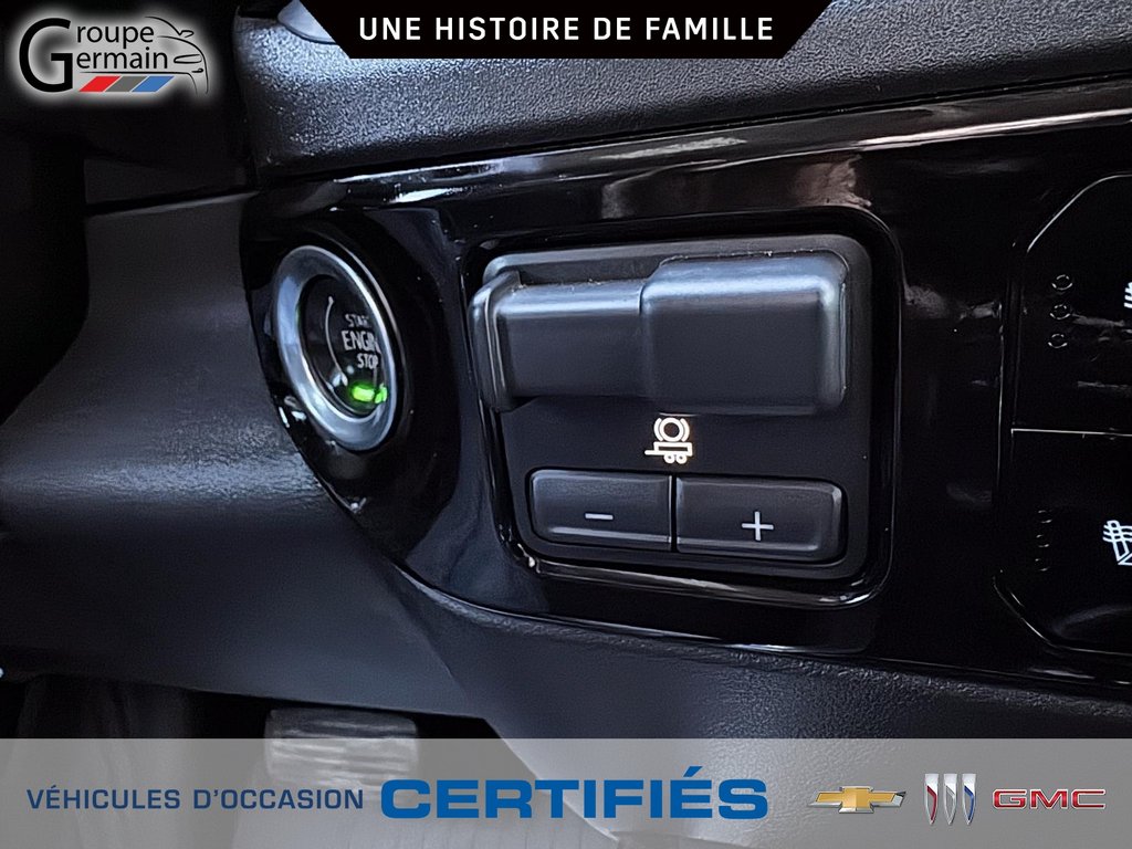 2022 Chevrolet Silverado 1500 in St-Raymond, Quebec - 25 - w1024h768px