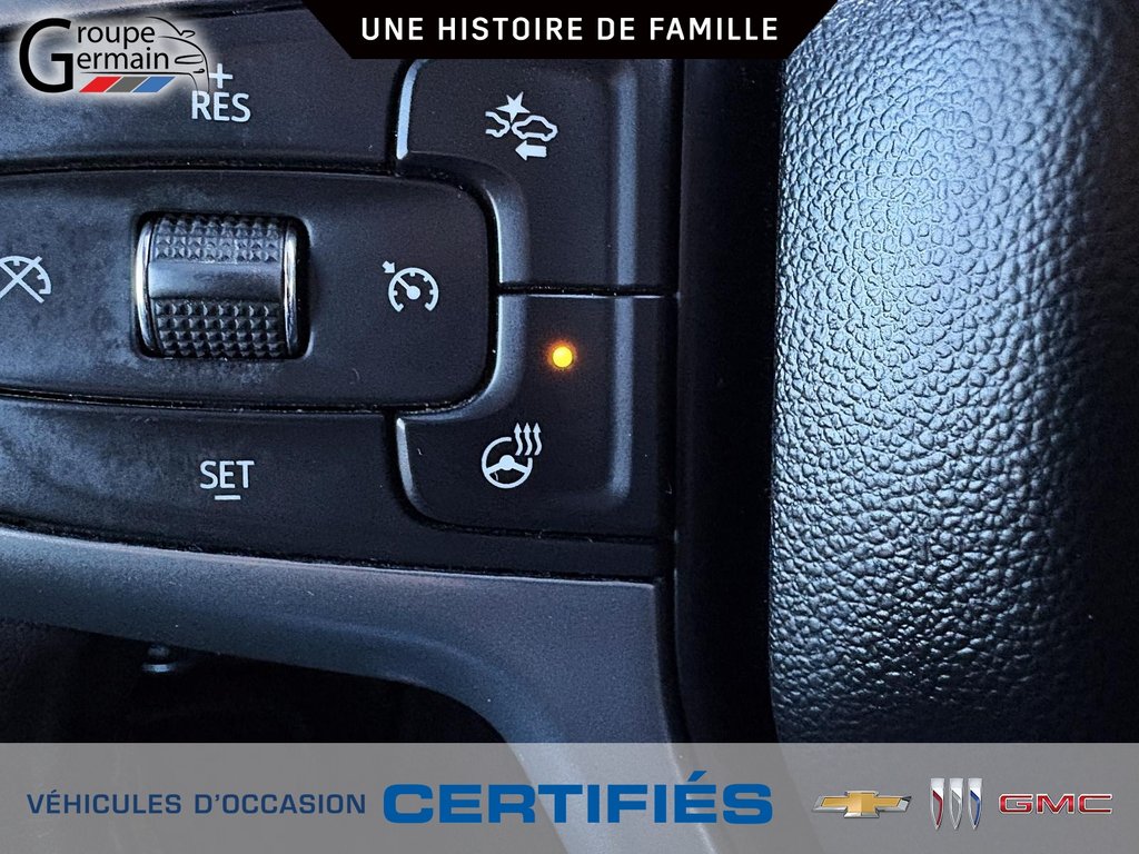 2022 Chevrolet Silverado 1500 in St-Raymond, Quebec - 27 - w1024h768px