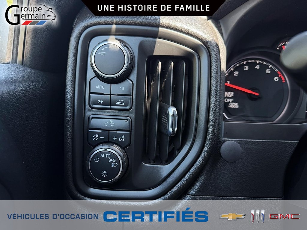 2022 Chevrolet Silverado 1500 in St-Raymond, Quebec - 25 - w1024h768px
