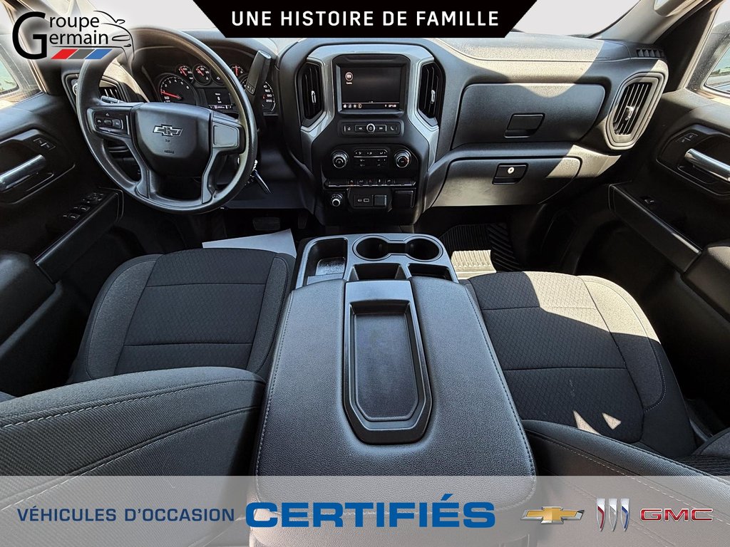 2022 Chevrolet Silverado 1500 in St-Raymond, Quebec - 13 - w1024h768px