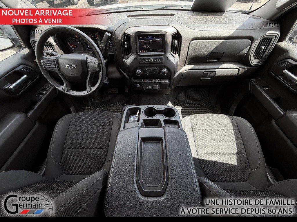 2022 Chevrolet Silverado 1500 in St-Raymond, Quebec - 12 - w1024h768px