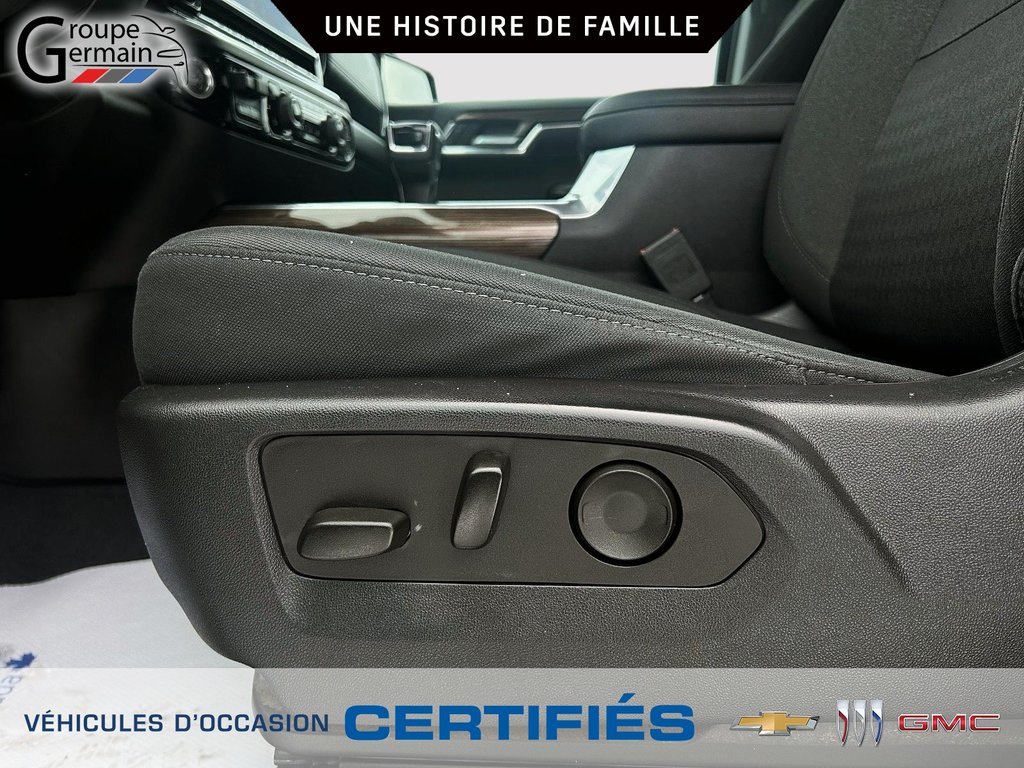 2023 Chevrolet Silverado 1500 in St-Raymond, Quebec - 13 - w1024h768px