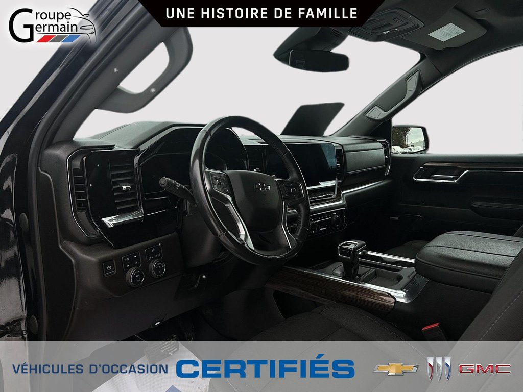 2023 Chevrolet Silverado 1500 in St-Raymond, Quebec - 12 - w1024h768px