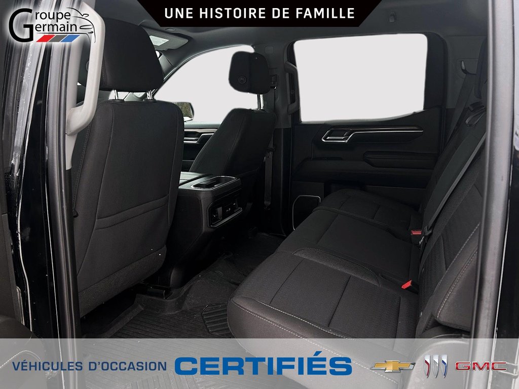 2023 Chevrolet Silverado 1500 in St-Raymond, Quebec - 24 - w1024h768px