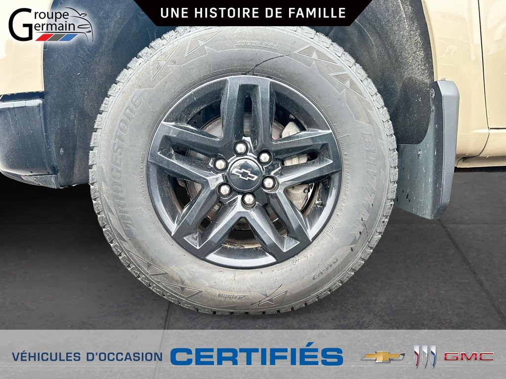 2023 Chevrolet Silverado 1500 à St-Raymond, Québec - 9 - w1024h768px