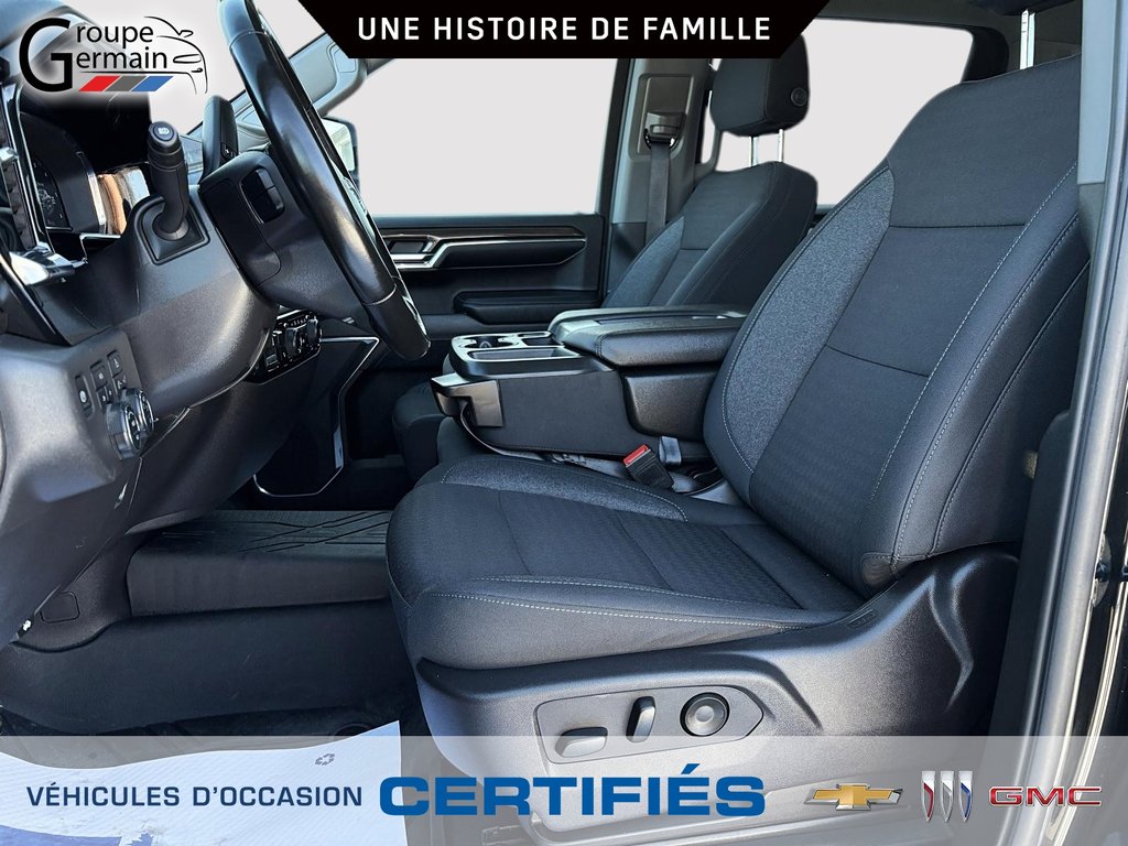 2023 Chevrolet Silverado 1500 in St-Raymond, Quebec - 17 - w1024h768px