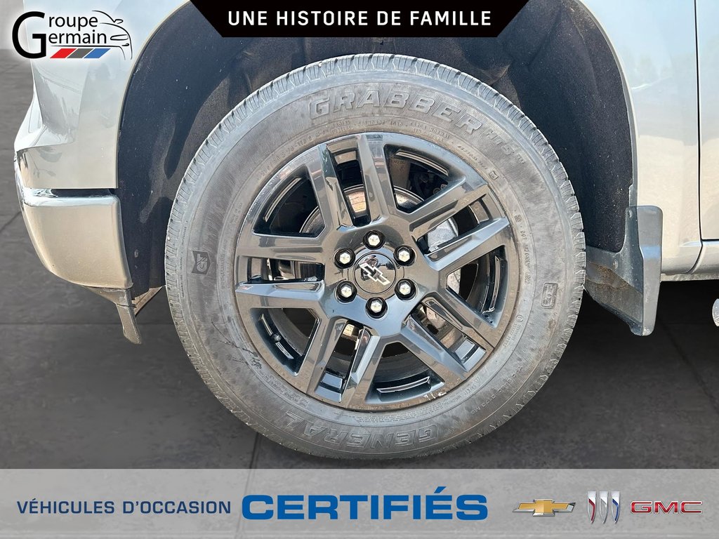 2024 Chevrolet Silverado 1500 à St-Raymond, Québec - 9 - w1024h768px