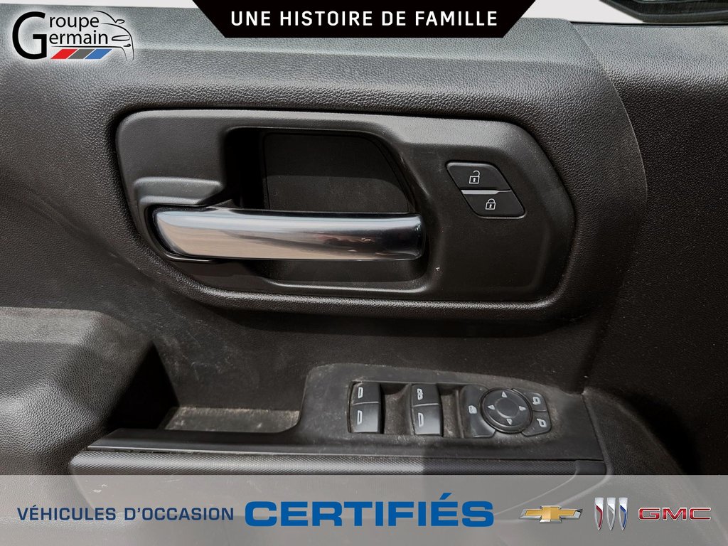 2024 Chevrolet Silverado 1500 in St-Raymond, Quebec - 16 - w1024h768px