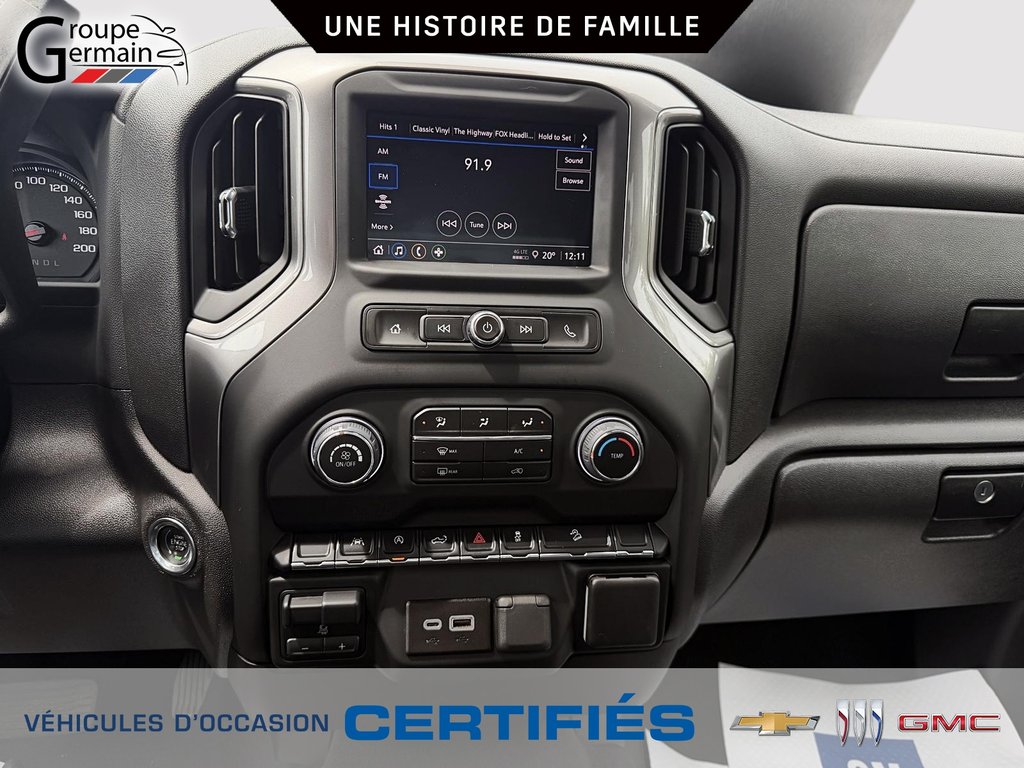2024 Chevrolet Silverado 1500 in St-Raymond, Quebec - 25 - w1024h768px