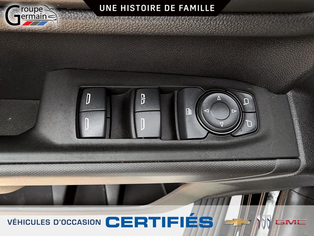 2024 Chevrolet Silverado 1500 in St-Raymond, Quebec - 17 - w1024h768px
