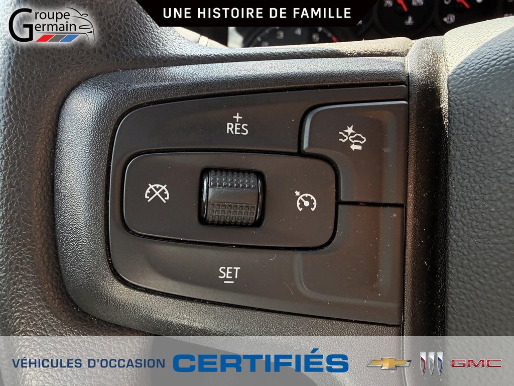 2024 Chevrolet Silverado 1500 in St-Raymond, Quebec - 19 - w1024h768px