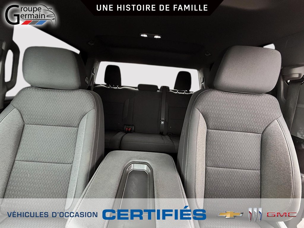 2024 Chevrolet Silverado 1500 à St-Raymond, Québec - 12 - w1024h768px