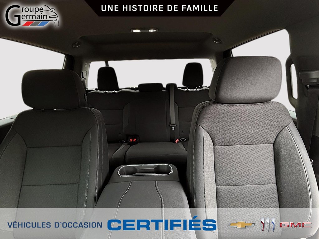 2025 Chevrolet Silverado 1500 in St-Raymond, Quebec - 14 - w1024h768px