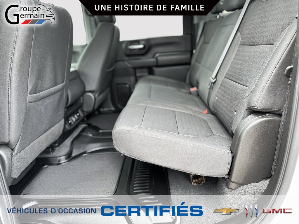 2022 Chevrolet Silverado 2500 in St-Raymond, Quebec - 61 - w1024h768px