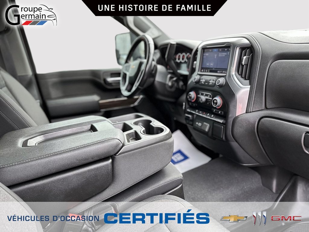 2022 Chevrolet Silverado 2500 à St-Raymond, Québec - 58 - w1024h768px