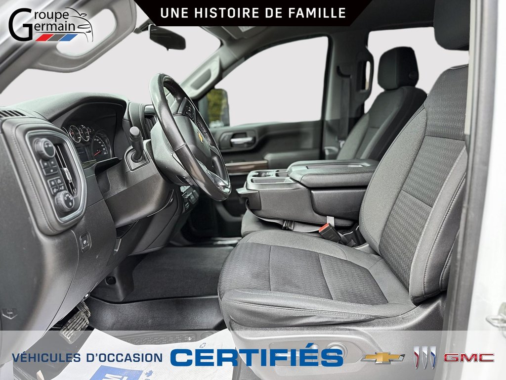 2022 Chevrolet Silverado 2500 in St-Raymond, Quebec - 45 - w1024h768px