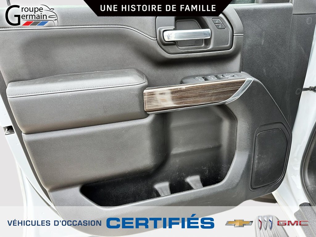 2022 Chevrolet Silverado 2500 in St-Raymond, Quebec - 44 - w1024h768px