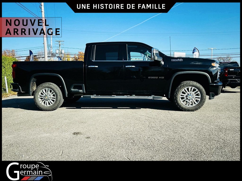 2022 Chevrolet Silverado 2500 in St-Raymond, Quebec - 2 - w1024h768px