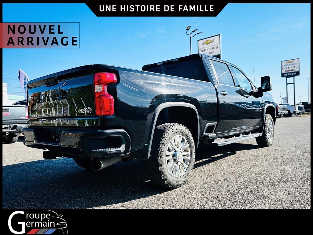 2022 Chevrolet Silverado 2500 in St-Raymond, Quebec - 3 - w1024h768px