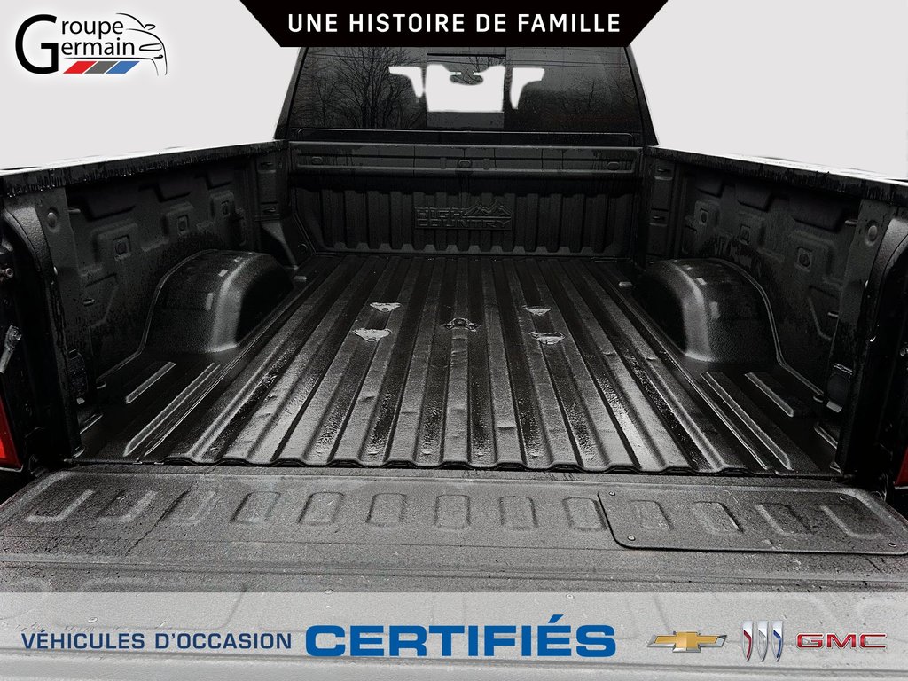 2022 Chevrolet Silverado 2500 à St-Raymond, Québec - 12 - w1024h768px