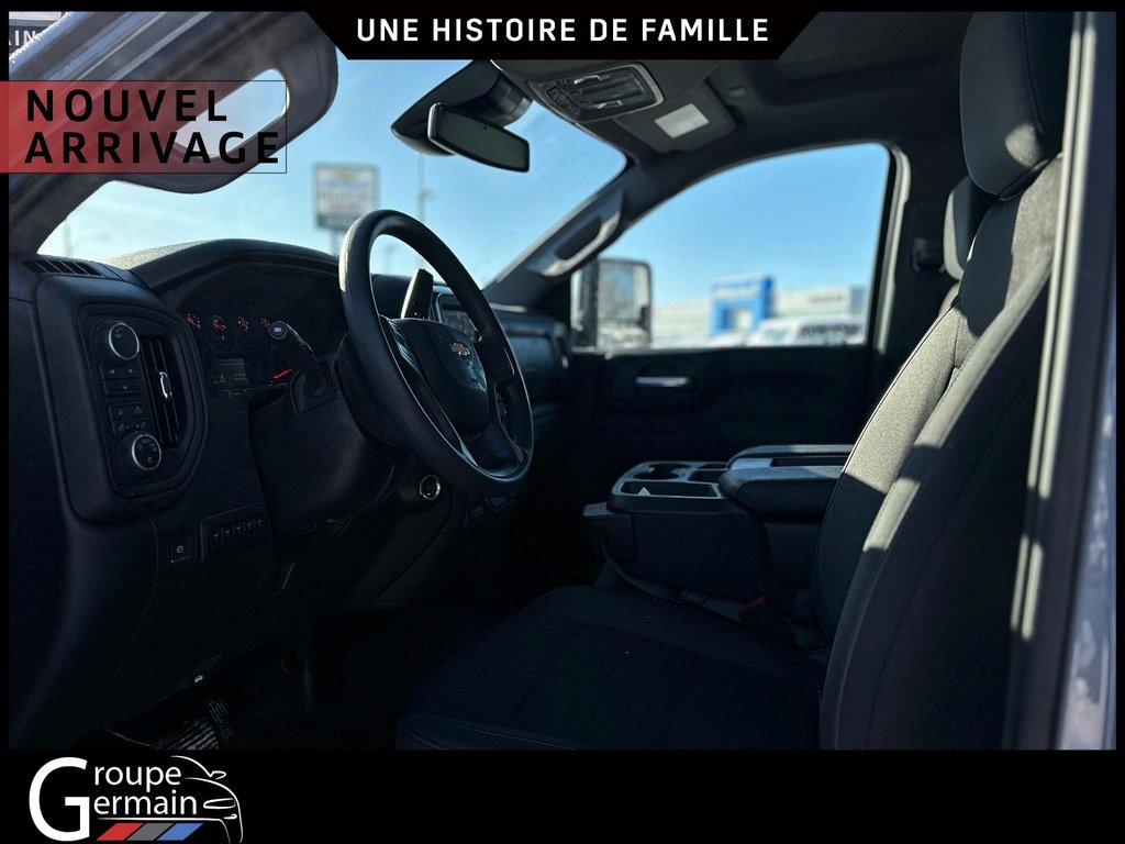 2024 Chevrolet Silverado 2500 in St-Raymond, Quebec - 8 - w1024h768px