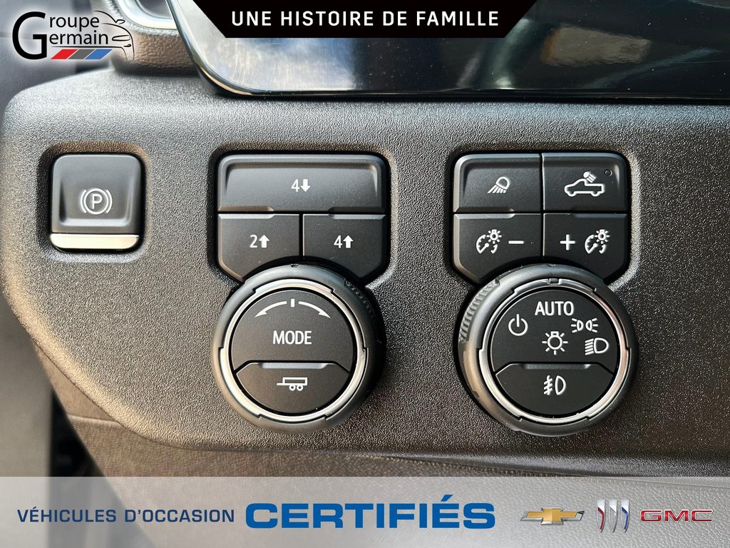 2024 Chevrolet Silverado 2500 à St-Raymond, Québec - 15 - w1024h768px
