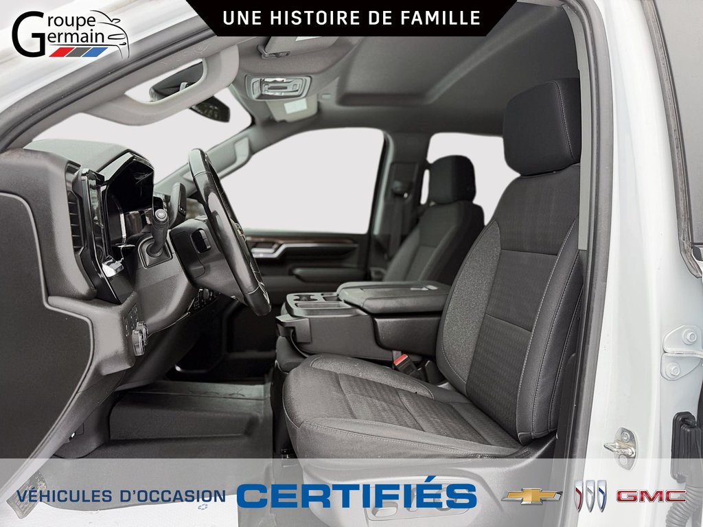 2024 Chevrolet Silverado 2500 in St-Raymond, Quebec - 12 - w1024h768px