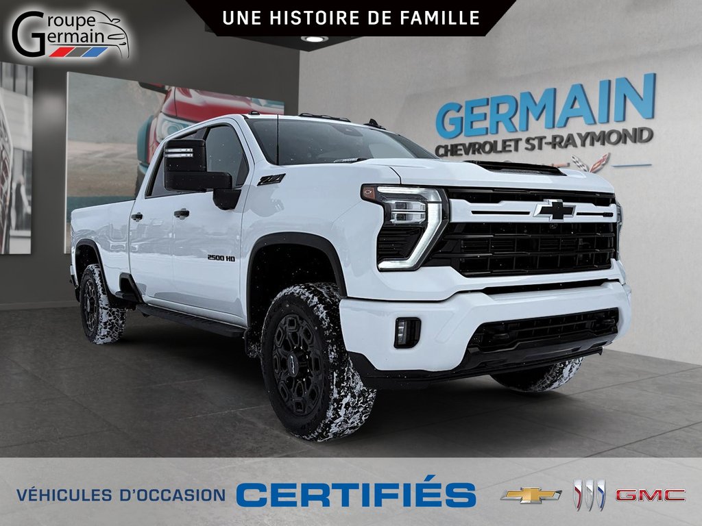 2024 Chevrolet Silverado 2500 à St-Raymond, Québec - 1 - w1024h768px