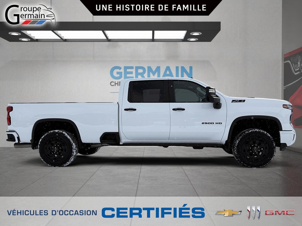 2024 Chevrolet Silverado 2500 à St-Raymond, Québec - 2 - w1024h768px