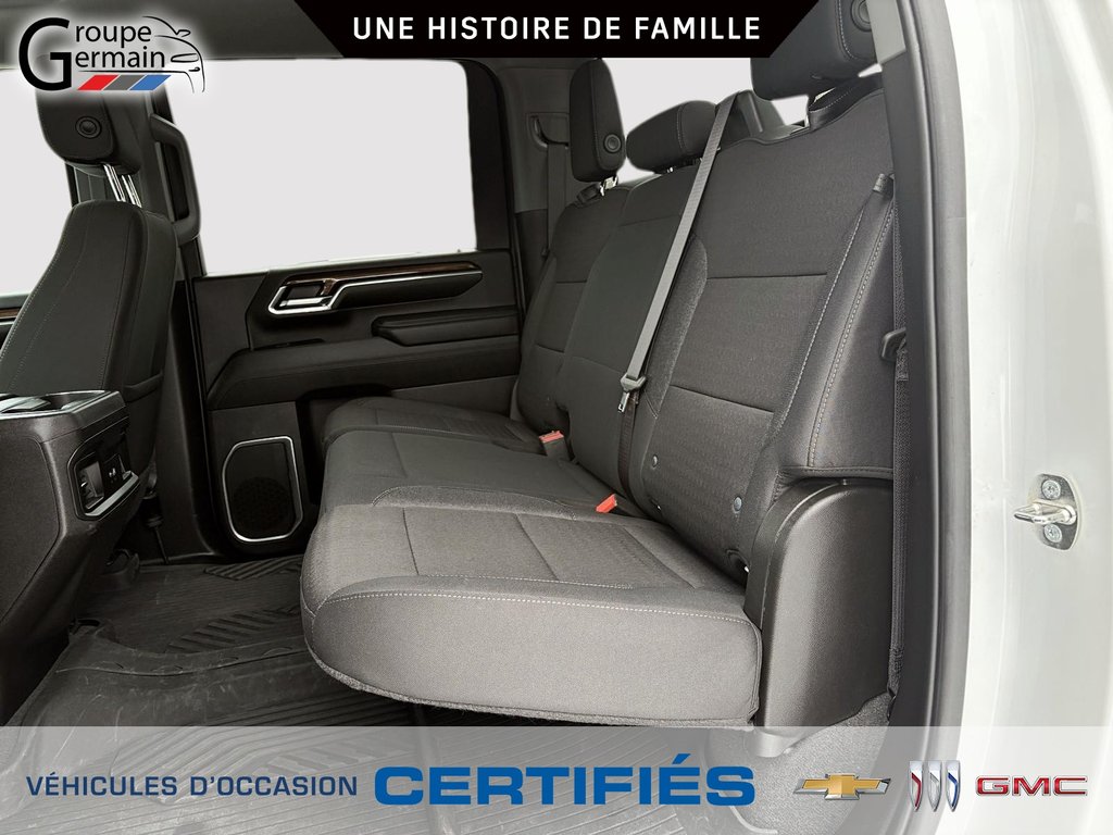 2024 Chevrolet Silverado 2500 à St-Raymond, Québec - 16 - w1024h768px