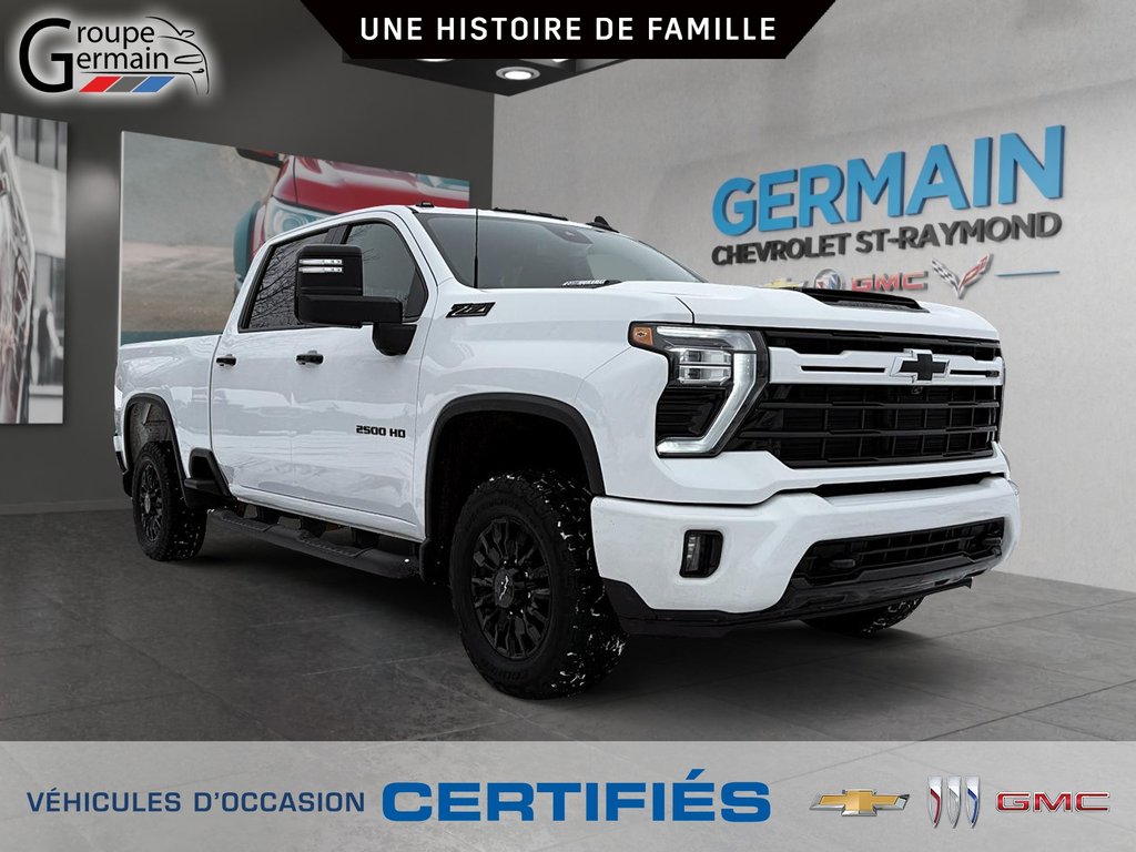 2024 Chevrolet Silverado 2500 à St-Raymond, Québec - 1 - w1024h768px