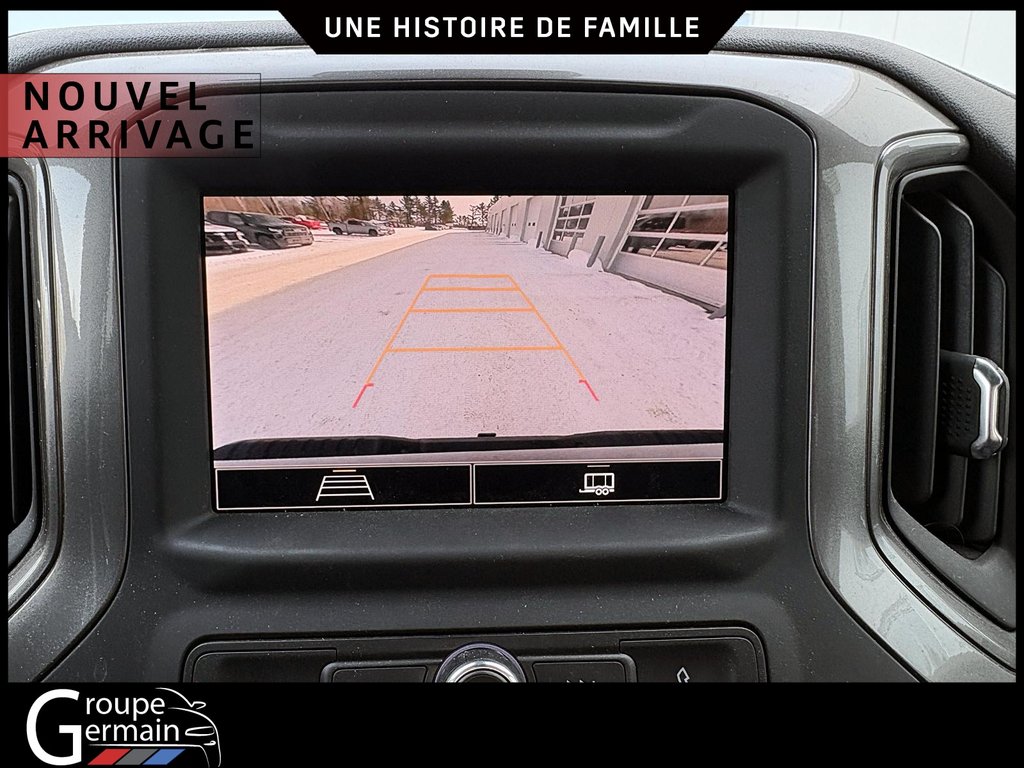 2025 Chevrolet Silverado 2500 in St-Raymond, Quebec - 19 - w1024h768px