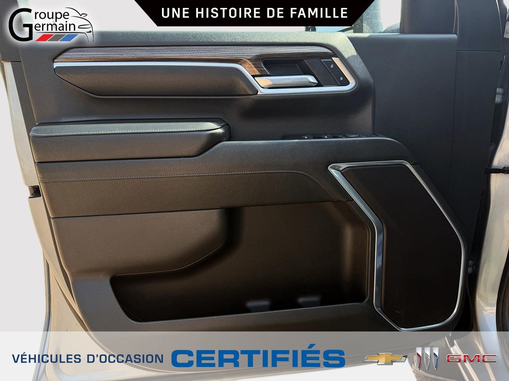 2025 Chevrolet Silverado 2500 in St-Raymond, Quebec - 18 - w1024h768px